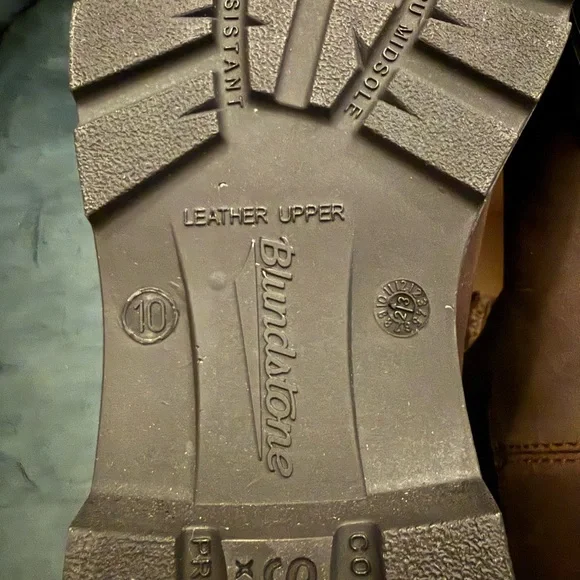 Blundstone Dark Brown Chelsea Boots - Picture 5 of 8